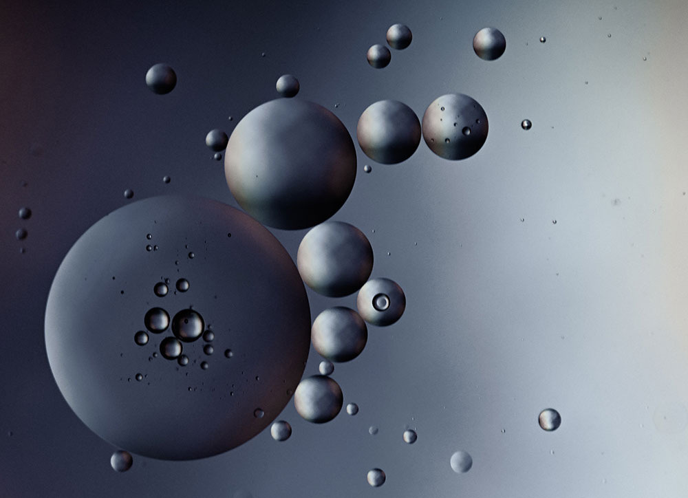 Jasmin Javon macro abstract photo of oil and water